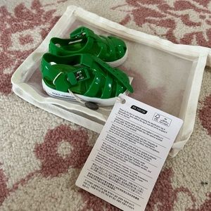 Dolce gabbana nwt shoes size 19